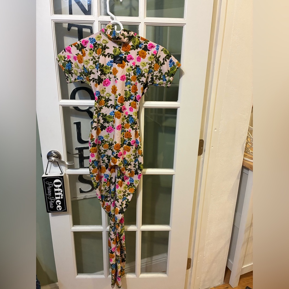 JLorraine Designs Floral Open Back Mock Neck Jumpsuit XS Pink Festival Party